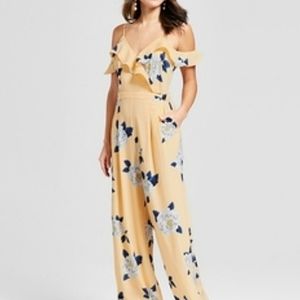 Xhileration cold shoulder jumpsuit size XL